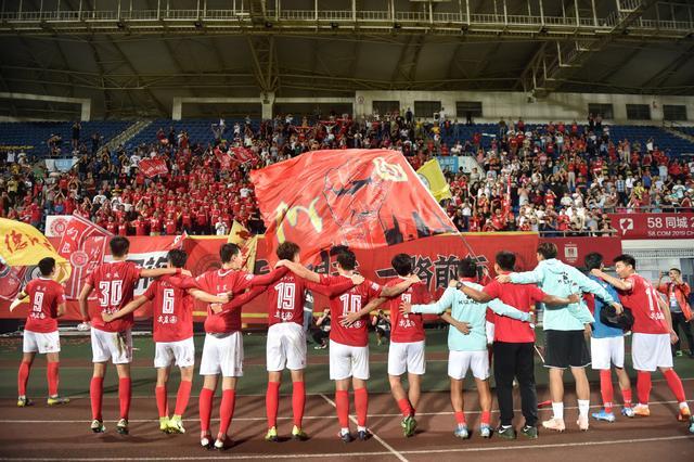 新人与老将 新人与老将