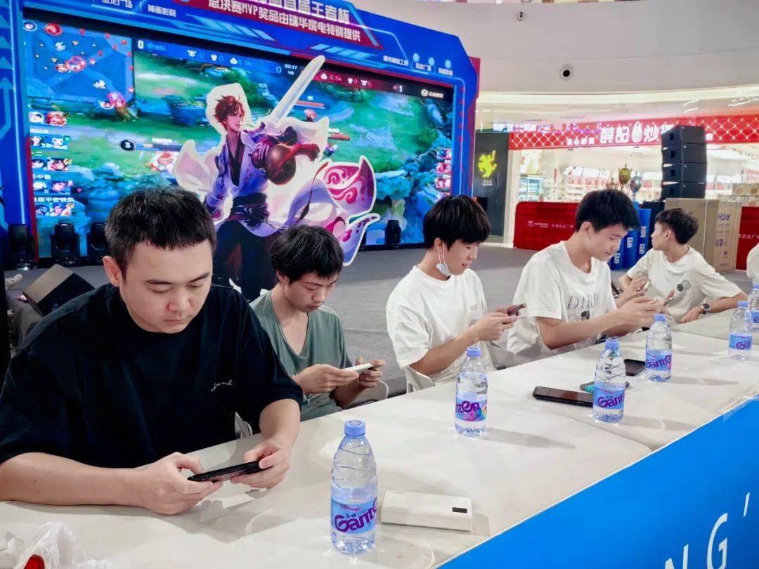 它通过微妙 它通过微妙